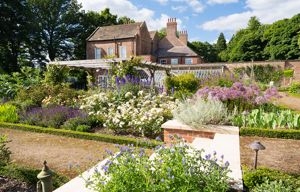 Photo 21- click for photo gallery